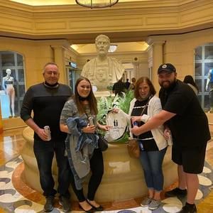 Meet your Posher, Claire